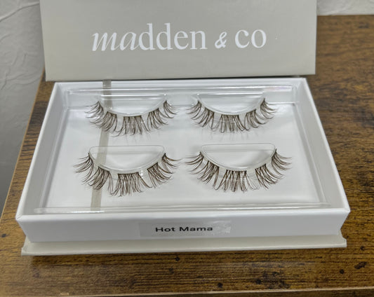 Hot Mama Lashes *Brown*